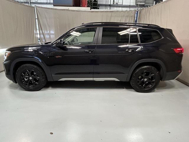 used 2024 Volkswagen Atlas car, priced at $40,100