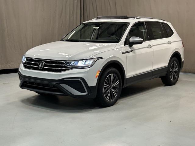 new 2024 Volkswagen Tiguan car, priced at $32,610