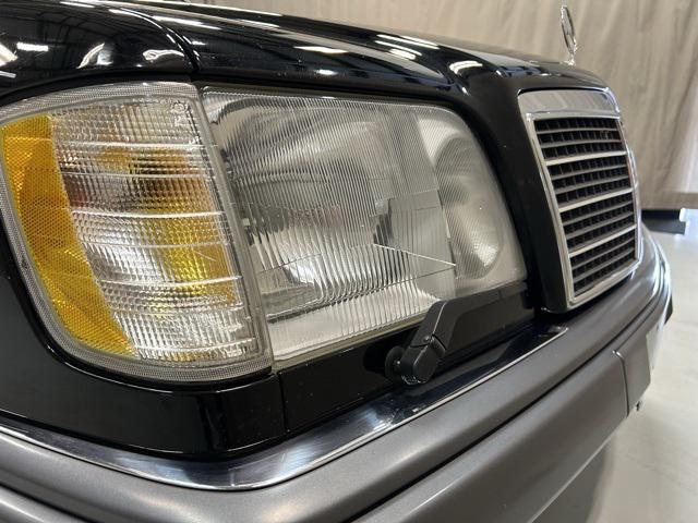 used 1994 Mercedes-Benz E-Class car, priced at $14,999