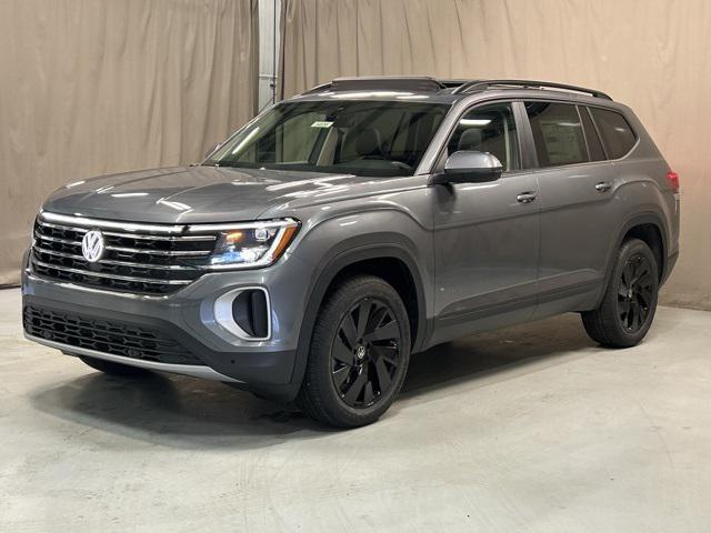 new 2025 Volkswagen Atlas car, priced at $46,317