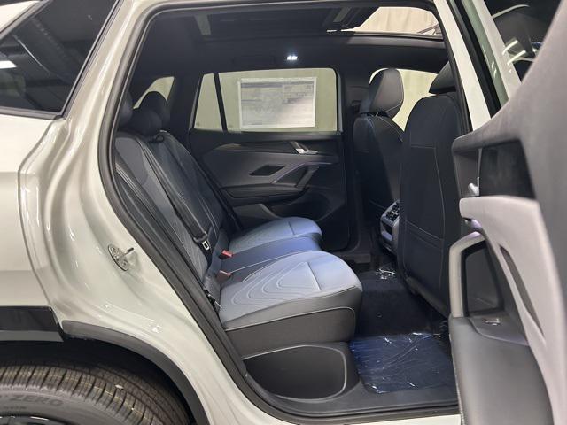 new 2025 Volkswagen Tiguan car, priced at $38,691