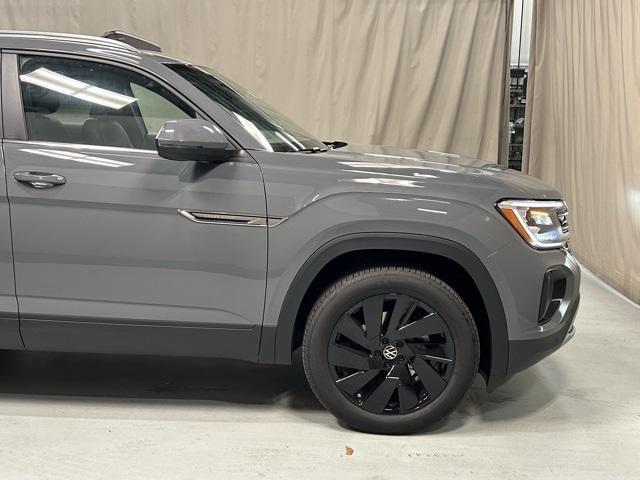 new 2025 Volkswagen Atlas Cross Sport car, priced at $46,596