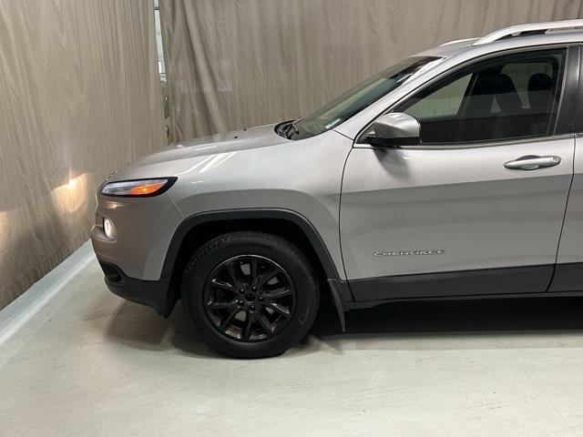 used 2014 Jeep Cherokee car, priced at $9,799