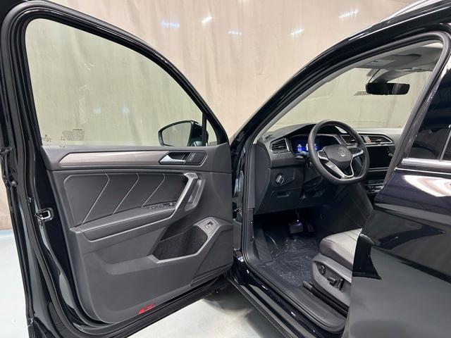 new 2024 Volkswagen Tiguan car, priced at $35,208