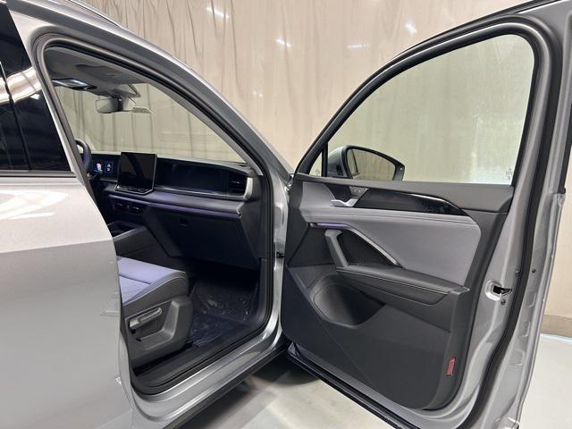 new 2025 Volkswagen Tiguan car, priced at $34,218