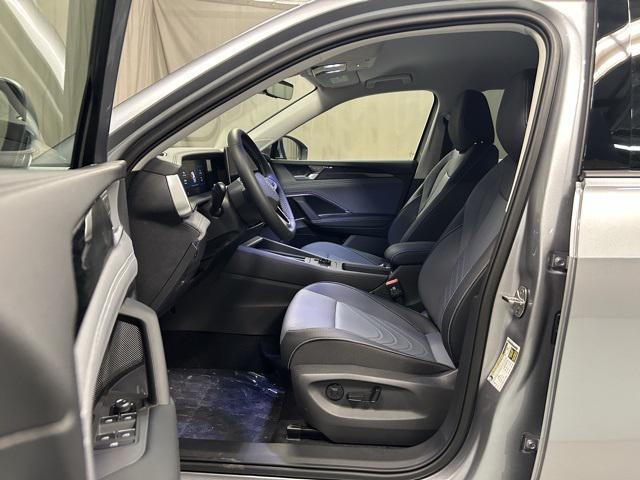 new 2025 Volkswagen Tiguan car, priced at $34,218