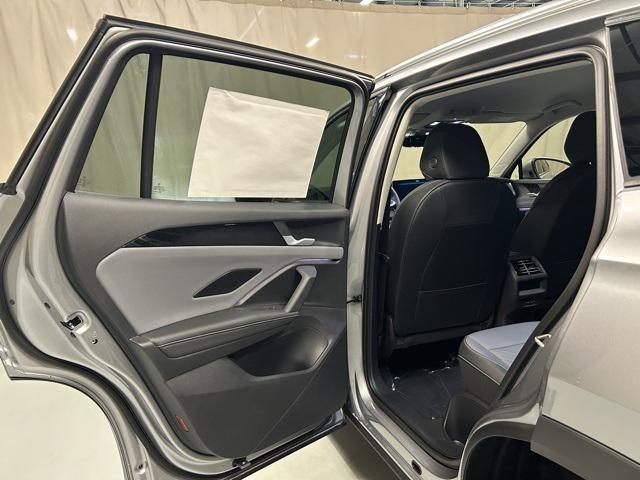 new 2025 Volkswagen Tiguan car, priced at $34,218