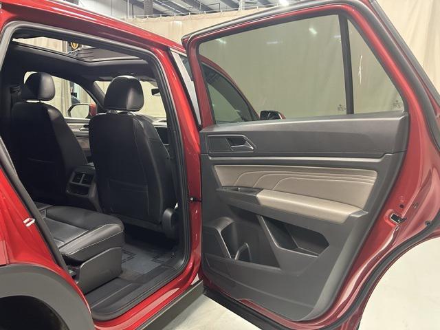 used 2022 Volkswagen Atlas Cross Sport car, priced at $26,999