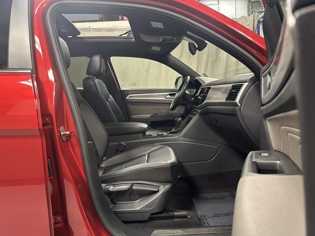 used 2022 Volkswagen Atlas Cross Sport car, priced at $26,999
