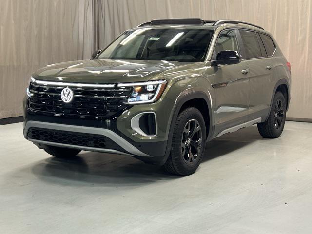 new 2025 Volkswagen Atlas car, priced at $49,514