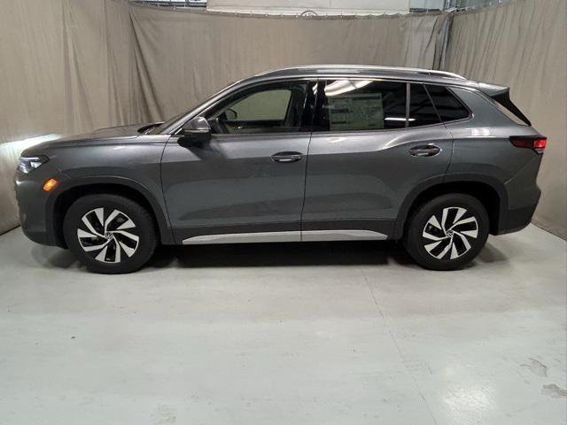 new 2025 Volkswagen Tiguan car, priced at $30,761