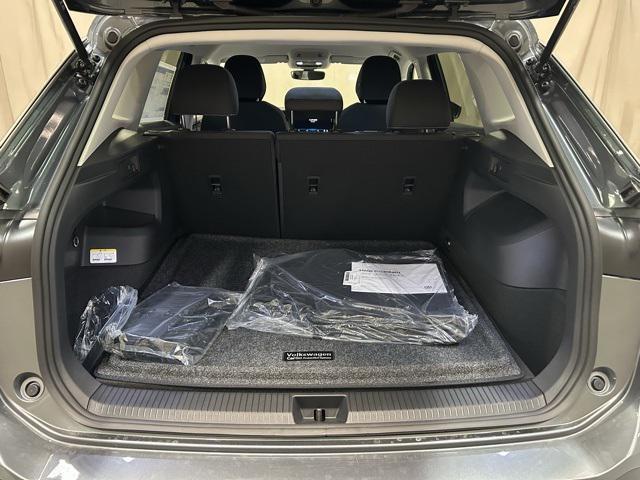 new 2025 Volkswagen Tiguan car, priced at $30,761