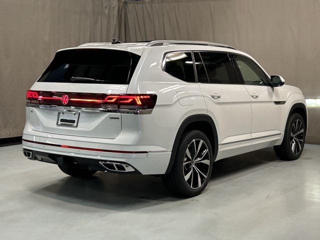 new 2025 Volkswagen Atlas car, priced at $54,306