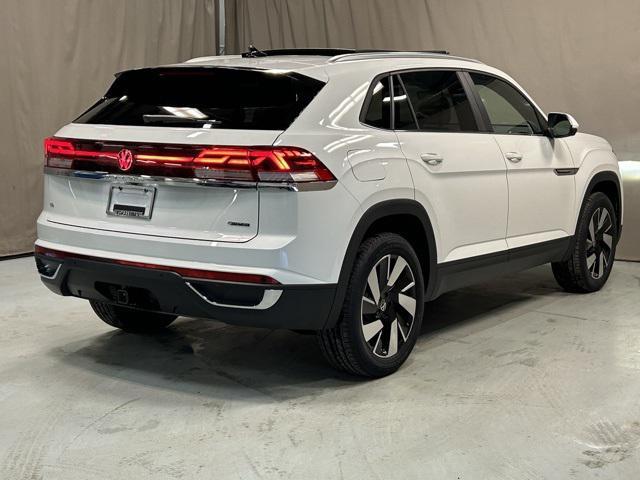 new 2025 Volkswagen Atlas Cross Sport car, priced at $44,818