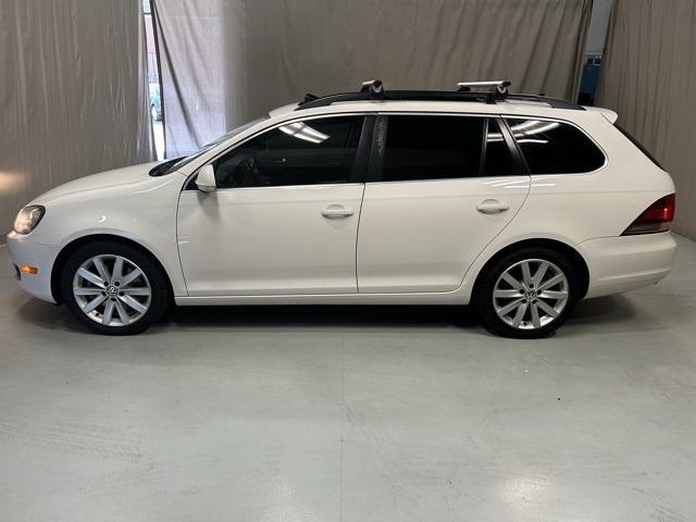used 2012 Volkswagen Jetta SportWagen car, priced at $9,999