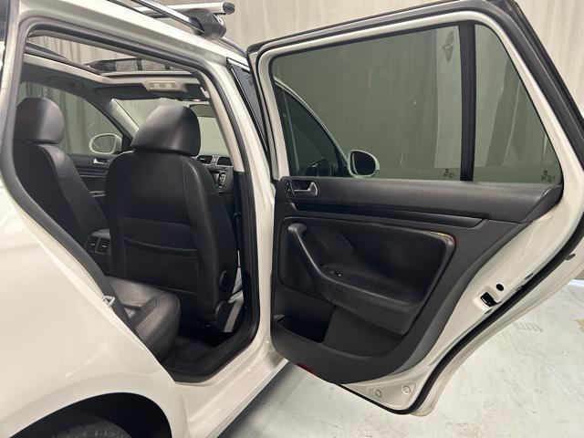used 2012 Volkswagen Jetta SportWagen car, priced at $9,999