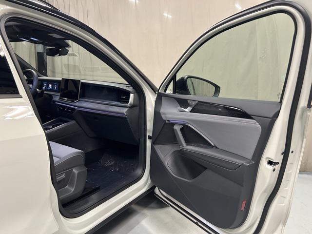 new 2025 Volkswagen Tiguan car, priced at $35,576