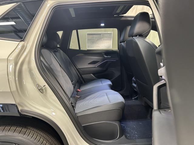 new 2025 Volkswagen Tiguan car, priced at $35,576