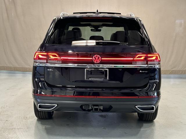 used 2025 Volkswagen Atlas car, priced at $42,900