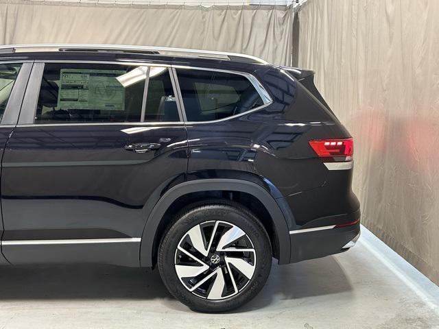 used 2025 Volkswagen Atlas car, priced at $42,900