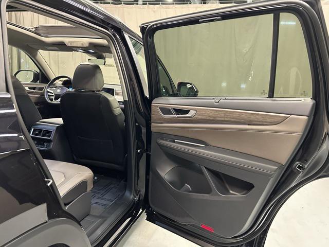 used 2025 Volkswagen Atlas car, priced at $42,900