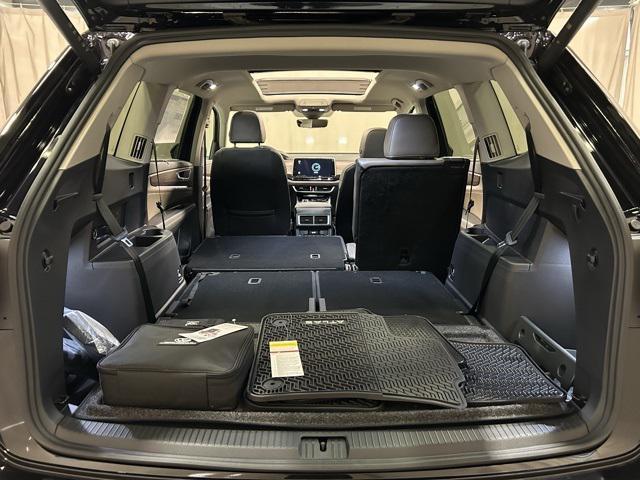 used 2025 Volkswagen Atlas car, priced at $42,900