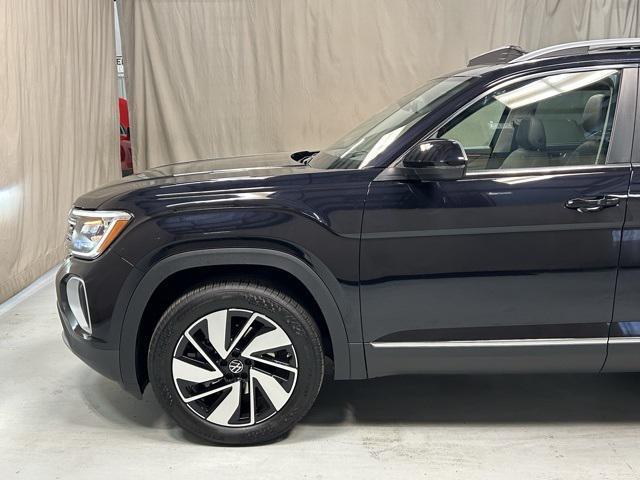 used 2025 Volkswagen Atlas car, priced at $42,900