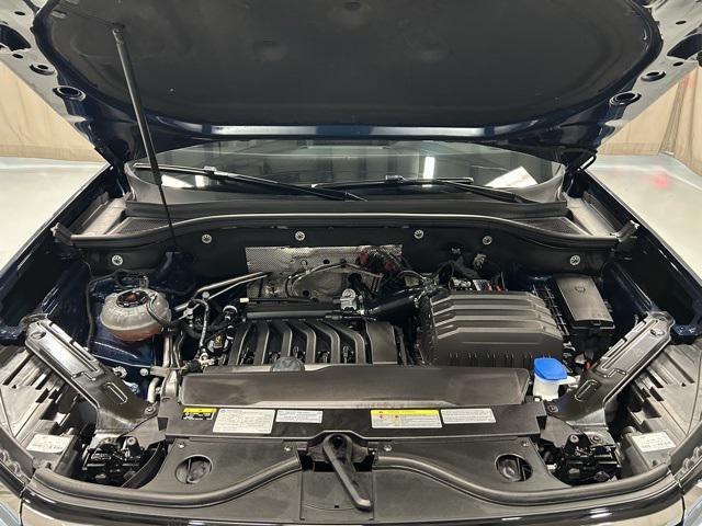 used 2021 Volkswagen Atlas Cross Sport car, priced at $29,600