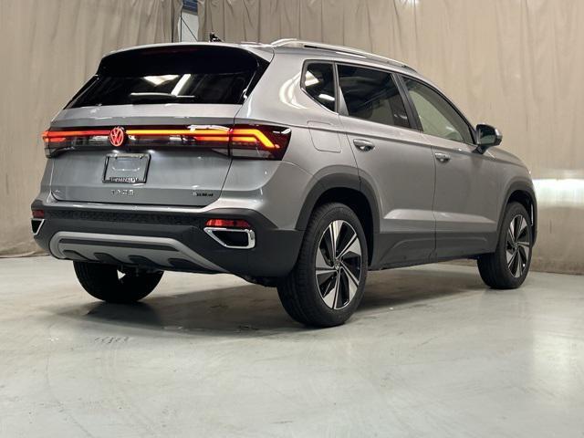 new 2025 Volkswagen Taos car, priced at $33,306