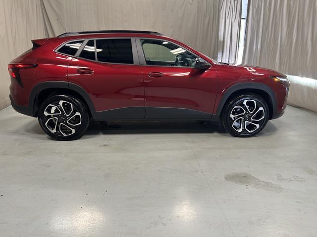used 2025 Chevrolet Trax car, priced at $23,210