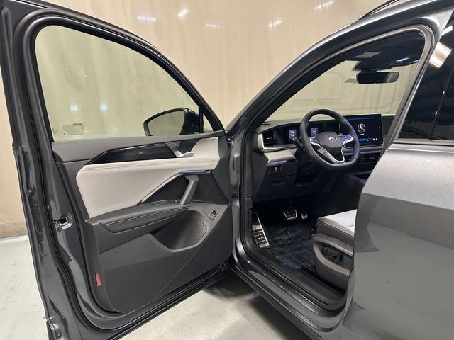 new 2026 Volkswagen Tiguan car, priced at $40,837