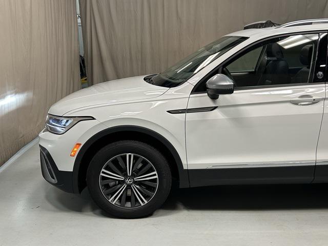 new 2024 Volkswagen Tiguan car, priced at $32,699