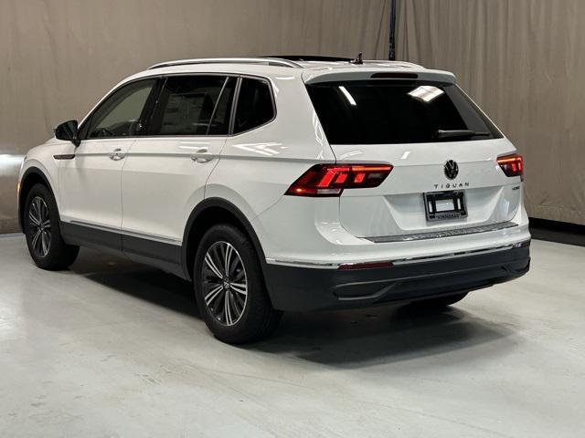 new 2024 Volkswagen Tiguan car, priced at $32,699