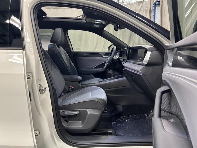 new 2025 Volkswagen Tiguan car, priced at $39,131