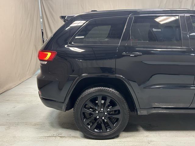 used 2018 Jeep Grand Cherokee car, priced at $19,300