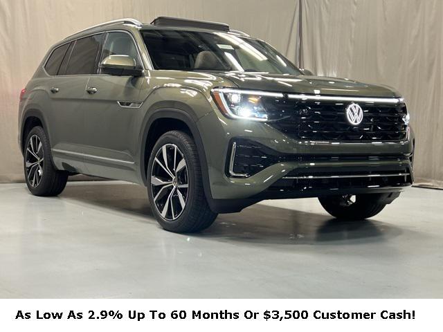 new 2025 Volkswagen Atlas car, priced at $52,196