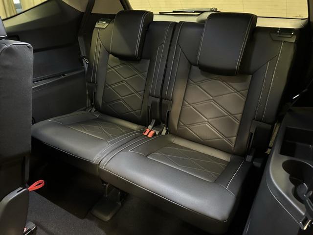 new 2026 Volkswagen Atlas car, priced at $46,004