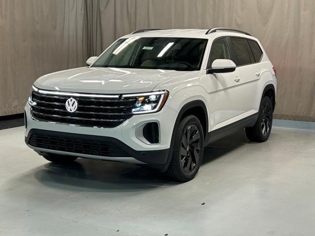 new 2024 Volkswagen Atlas car, priced at $45,169