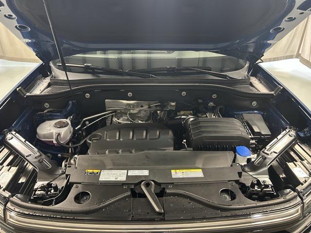 new 2026 Volkswagen Atlas Cross Sport car, priced at $47,227