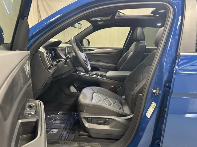 new 2026 Volkswagen Atlas Cross Sport car, priced at $47,227