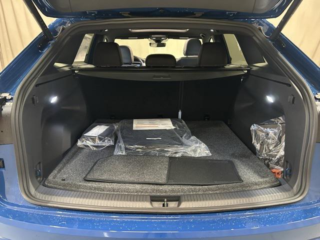 new 2026 Volkswagen Atlas Cross Sport car, priced at $47,227