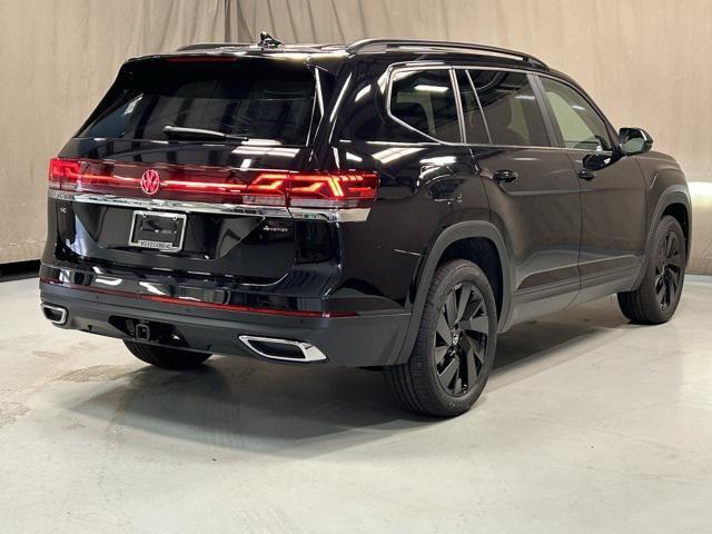 new 2024 Volkswagen Atlas car, priced at $41,563