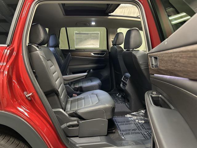 new 2025 Volkswagen Atlas car, priced at $48,506