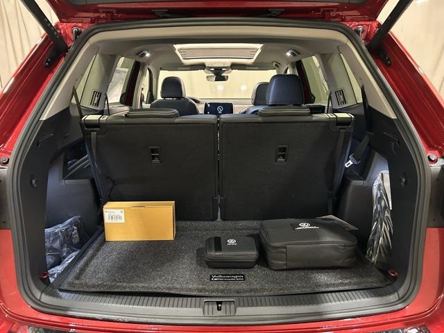new 2025 Volkswagen Atlas car, priced at $48,506