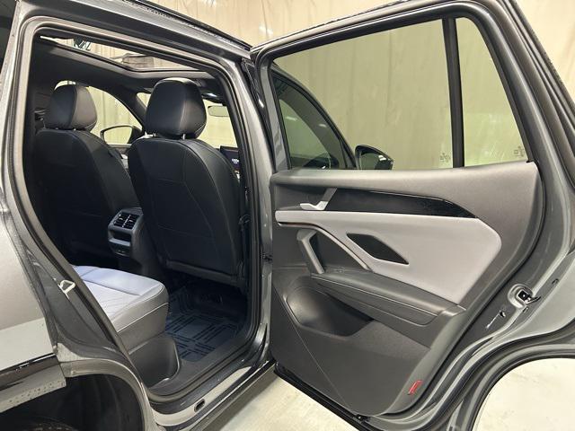 new 2025 Volkswagen Tiguan car, priced at $39,486