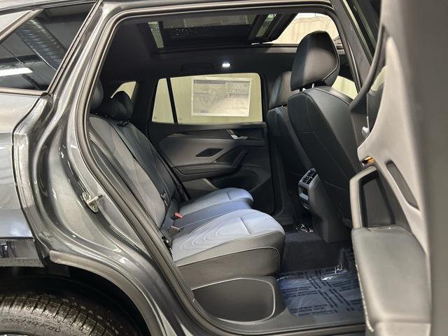 new 2025 Volkswagen Tiguan car, priced at $39,486