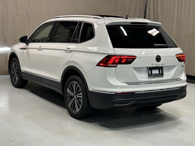 new 2024 Volkswagen Tiguan car, priced at $32,610