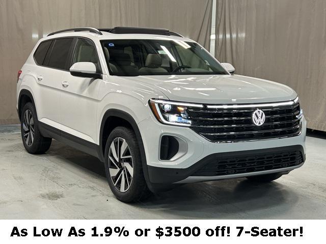 new 2024 Volkswagen Atlas car, priced at $40,573