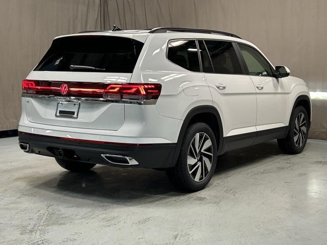 new 2024 Volkswagen Atlas car, priced at $40,573