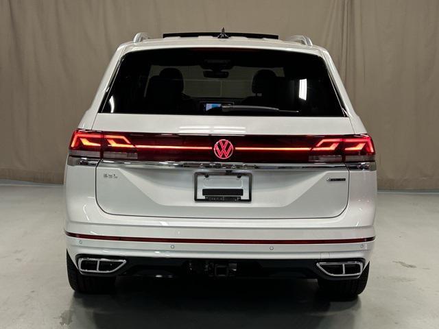 new 2025 Volkswagen Atlas car, priced at $53,346